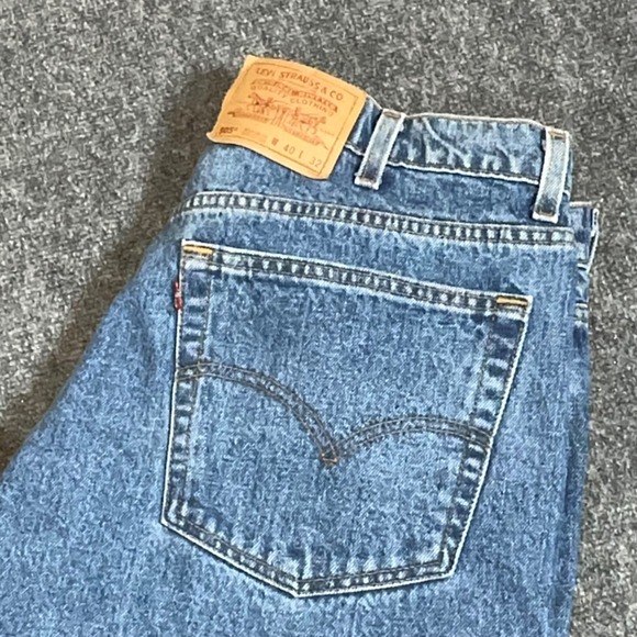 Levi Strauss 505 Mens Jeans 40x32 Blue Wash Straight Fit Denim Pants - Picture 1 of 16